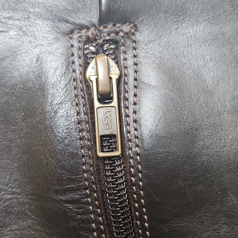 🌸UGG Dark Brown Leather Knee-High‎ Boots